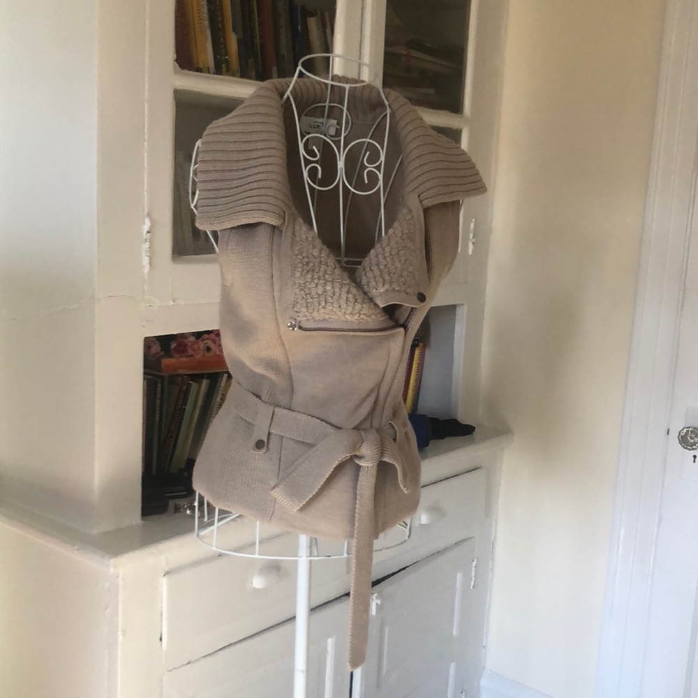LOFT Fleece Vest